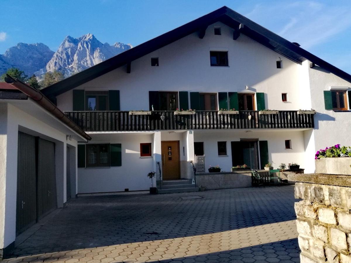 Ferienwohnung Zwoelferkante Grainau Buitenkant foto